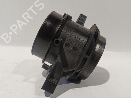 Mass air flow sensor VOLVO V40 Hatchback (525) D2 | BP30039034M95
