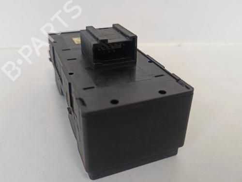 Venstre fortil elrude kontakt AUDI A4 B6 (8E2)  | BP30039124I27 