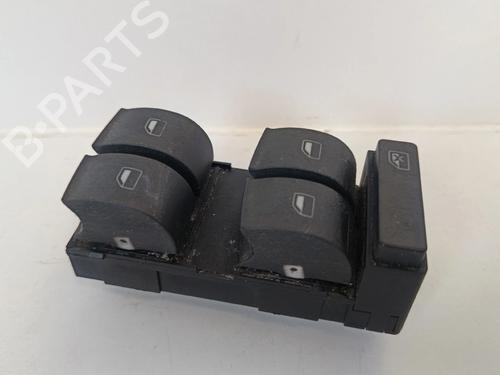 Venstre fortil elrude kontakt AUDI A4 B6 (8E2) [2000-2005]  30039124