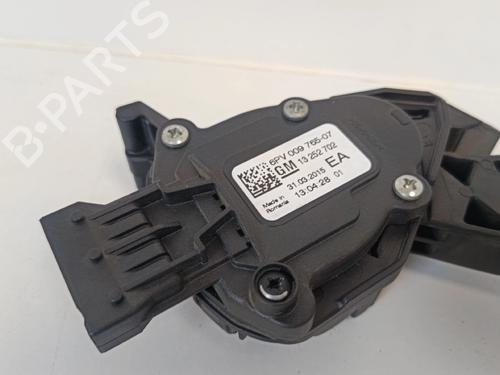 Pedal OPEL ASTRA J (P10) | BP30039257I4