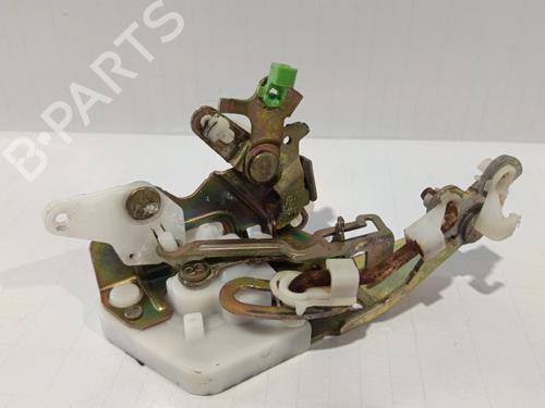 Vergrendeling rechts achter MITSUBISHI PAJERO II (V3_W, V2_W, V4_W, V5_W) [1990-2001]  30039141