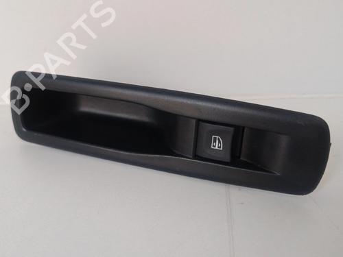 Used Left rear window switch RENAULT MEGANE III Grandtour (KZ0/1) [2008-2016]  30039277