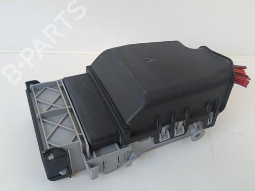 Fuse box OPEL ASTRA J (P10) | BP30039335E1