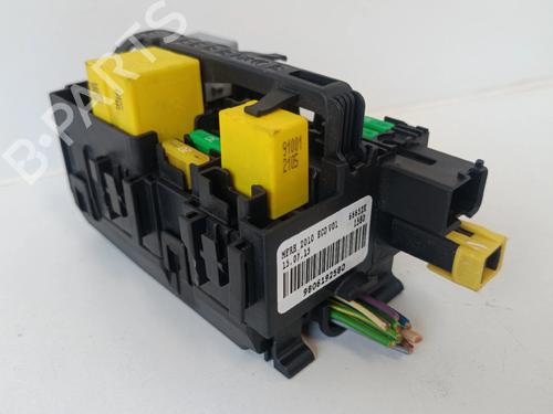 Fuse box PEUGEOT 308 II (LB_, LP_, LW_, LH_, L3_)  | BP30039330E1 
