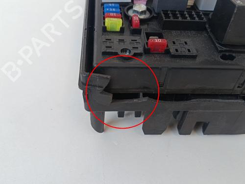Fuse box OPEL ASTRA J (P10) 1.6 CDTi (68) | BP30039343E1