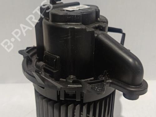 Used Heater blower motor RENAULT CLIO IV (BH_) 0.9 TCe 90 (BHNF, BHMA, BHMH, BHJK, BHJR) (90 hp) 30039399