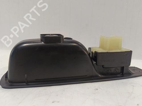 Højre bagtil elrude kontakt RENAULT CLIO IV (BH_) 0.9 TCe 90 (BHNF, BHMA, BHMH, BHJK, BHJR) | BP30039447I28