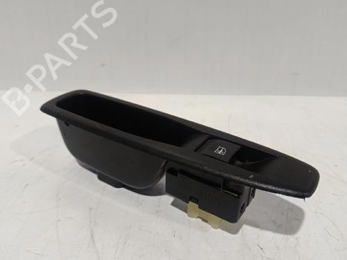 Højre bagtil elrude kontakt RENAULT CLIO IV (BH_) 0.9 TCe 90 (BHNF, BHMA, BHMH, BHJK, BHJR) (90 hp) 30039447