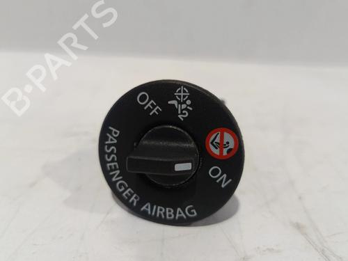 Andre RENAULT CLIO IV (BH_) 0.9 TCe 90 (BHNF, BHMA, BHMH, BHJK, BHJR) (90 hp) 30039494