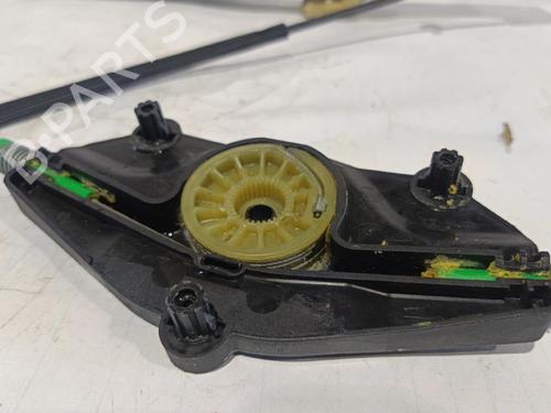 Lève-vitre avant droit AUDI Q5 (8RB)  | BP30039657C23 