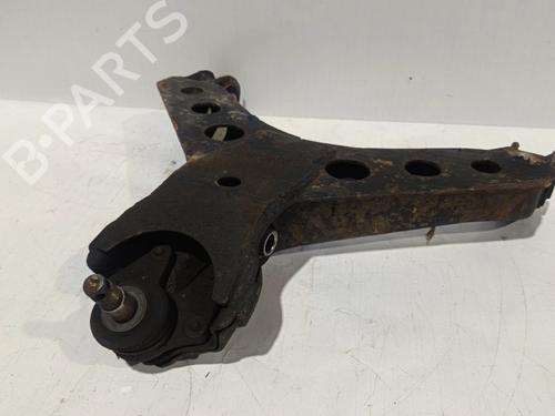 Used Right front suspension arm KIA SPORTAGE SUV (K00) [1994-2005]  30039767