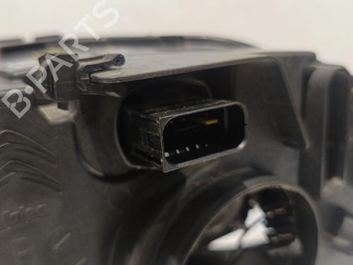 Right headlight CITROËN C4 CACTUS  | BP30039801C29 