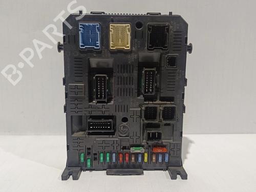 Fuse box CITROËN C4 Picasso I MPV (UD_) 1.6 HDi | BP30039817E1