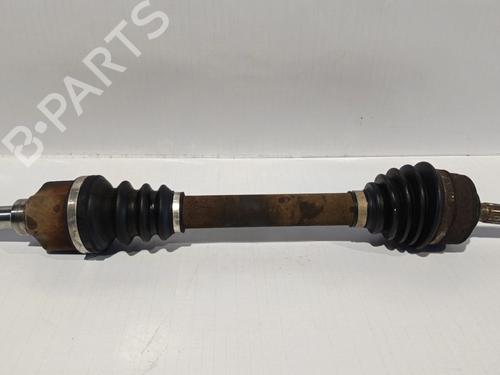 Drivksel foran venstre PEUGEOT 206 Van 1.1 (60 hp) 30039896