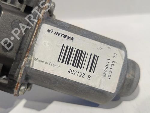 Left front window motor NISSAN NAVARA NP300 Platform/Chassis (D40) 2.5 dCi | BP30039904E21