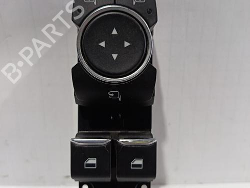 Used Left front window switch FORD FIESTA VII (HJ, HF) [2017-2025]  30040142