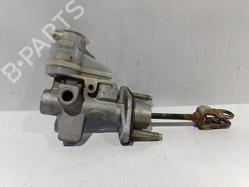 Used Brake master cylinder MITSUBISHI L200 / TRITON (KA_T, KB_T) [2004-2018]  30040354