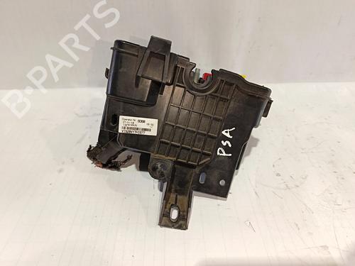 Sikringsdåse PEUGEOT 208 I (CA_, CC_) 1.6 HDi / BlueHDi 75 | BP30040385E1