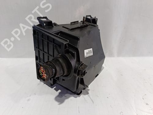 Fuse box PEUGEOT 308 II (LB_, LP_, LW_, LH_, L3_) 1.6 HDi | BP30040384E1 