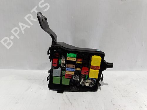 Used Fuse box PEUGEOT 308 II (LB_, LP_, LW_, LH_, L3_) 1.6 HDi (92 hp) 30040383