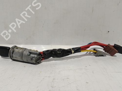 Used Ignition barrel PEUGEOT 306 (7B, N3, N5) 1.9 D (92 hp) 30040412