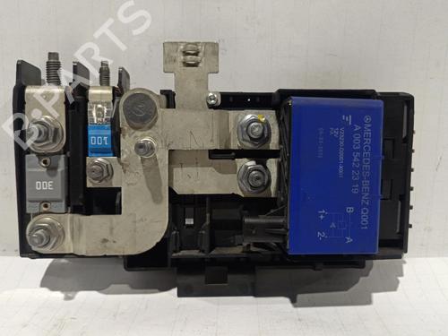 Fuse box MERCEDES-BENZ A-CLASS (W176) A 180 CDI (176.000) | BP30040398E1 