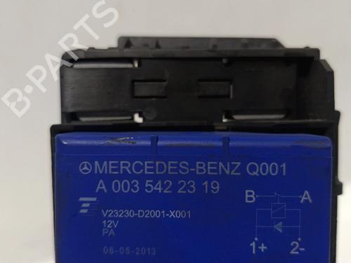 Fuse box MERCEDES-BENZ A-CLASS (W176) A 180 CDI (176.000) | BP30040398E1 
