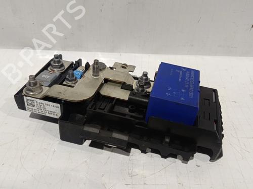 Used Fuse box MERCEDES-BENZ A-CLASS (W176) A 180 CDI (176.000) (109 hp) 30040398