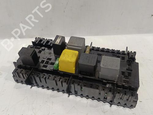 Sikringsdåse MERCEDES-BENZ A-CLASS (W176) A 220 CDI (176.003) (170 hp) 30040397