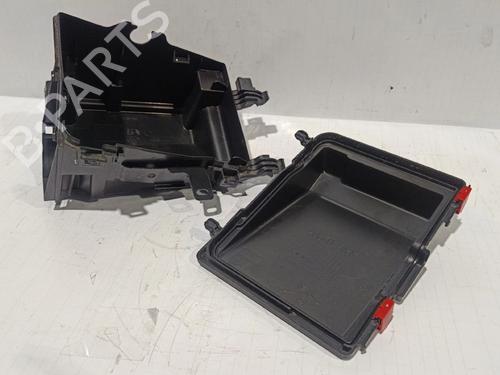 Fuse box PEUGEOT PARTNER Box Body/MPV (K9) 1.5 BlueHDi 100 | BP30040396E1