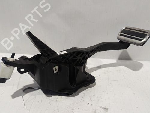 Used Break pedal PEUGEOT 2008 II (UD_, US_, UY_, UJ_, UR_, UC_) 1.2 PureTech 100 (USHNK) (101 hp) 30040419