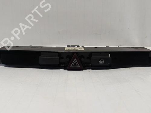 warning-switch-opel-astra-h-estate-a04-2004-2005-2006-2007-2008-2009-2010-2011-2012-2013-2014-30040544 main image