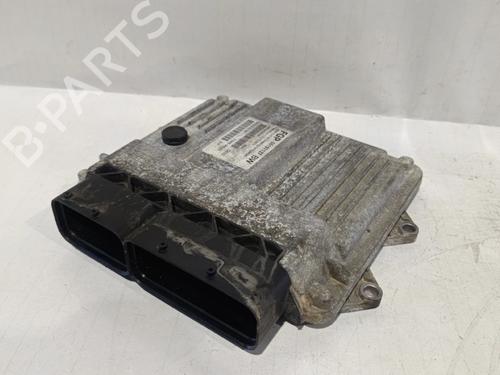 Used Engine control unit (ECU) OPEL MERIVA A MPV (X03) [2003-2010]  30040590