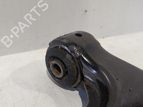 Højre fortil bærearm OPEL ASTRA H Estate (A04)  | BP30040553M13 