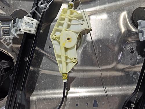 Rudehejsemekanisme ventre foran MERCEDES-BENZ C-CLASS (W204)  | BP30040802C22 