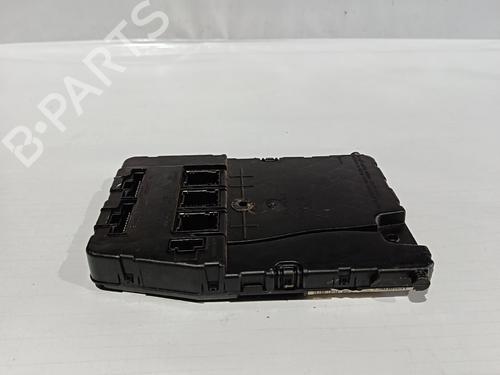 Boîte à Fusibles RENAULT SCÉNIC II (JM0/1_) [2003-2010]  30040823