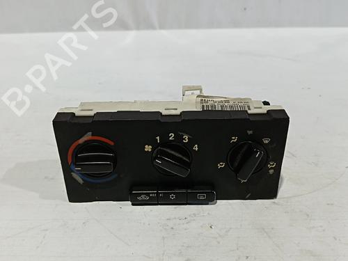 AC Styreenhet / Manøvreringsenhet OPEL ASTRA G Estate (T98) [1998-2005]  30040958