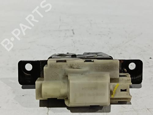 Bakluke lås RENAULT SCÉNIC II (JM0/1_) [2003-2010]  30040992