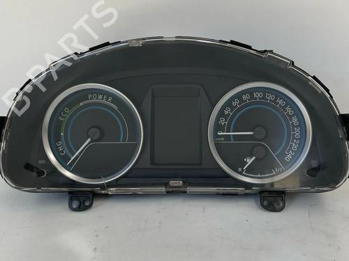 Used Instrument cluster TOYOTA AURIS Estate (_E18_) 1.8 Hybrid (ZWE186_, ZWE186R, ZWE186H) (136 hp) 30041076