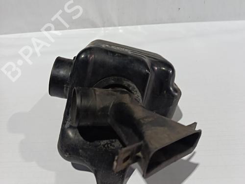 Used Air filter box OPEL CORSA A Hatchback Van (S83) [1986-1994]  30041149