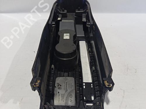 Middle console RENAULT CLIO V (B7_)  | BP30041525I22 