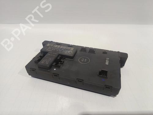 Otra MERCEDES-BENZ C-CLASS (W203) [2000-2007]  30041809