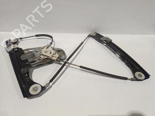 Lève-vitre avant droit MERCEDES-BENZ C-CLASS (W203) [2000-2007]  30041810