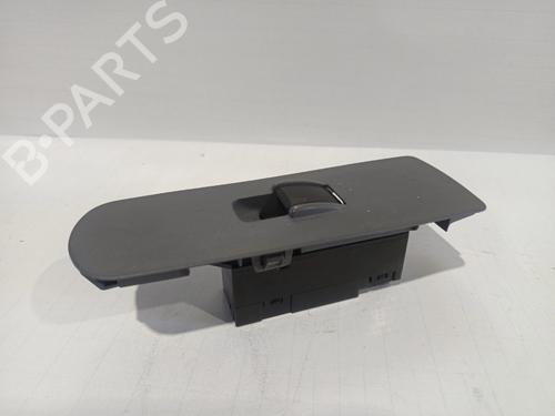 Used Right front window switch MITSUBISHI COLT VI (Z3_A, Z2_A) [2002-2012]  30041908