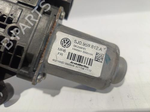 Right rear window motor SKODA ROOMSTER (5J7) | BP30041954E22