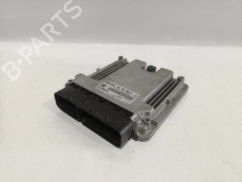 Motorstyringsenhed VW GOLF VII (5G1, BQ1, BE1, BE2) 1.6 TDI (105 hp) 30042011