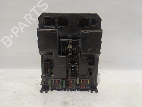 Sikringsdåse PEUGEOT 307 Saloon  | BP30042172E1