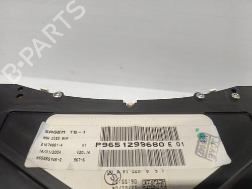 Zestaw wskaźników / Licznik PEUGEOT 307 Saloon  | BP30042175C47 