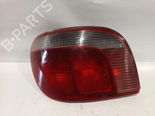 Feu arrière gauche TOYOTA YARIS (_P1_) [1999-2005]  30042356