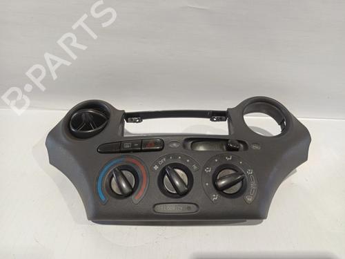 AC Styreenhet / Manøvreringsenhet TOYOTA YARIS (_P1_) [1999-2005]  30042367